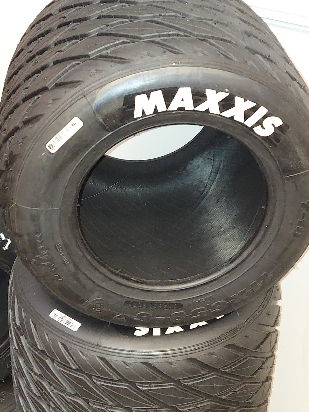 Maxxis treaded tire for Onewheel XR