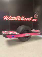 Load image into Gallery viewer, Like-new Custom, Low Mileage Onewheel 4209XR #233a
