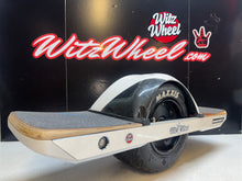 Load image into Gallery viewer, ONEWHEEL | Rental.
