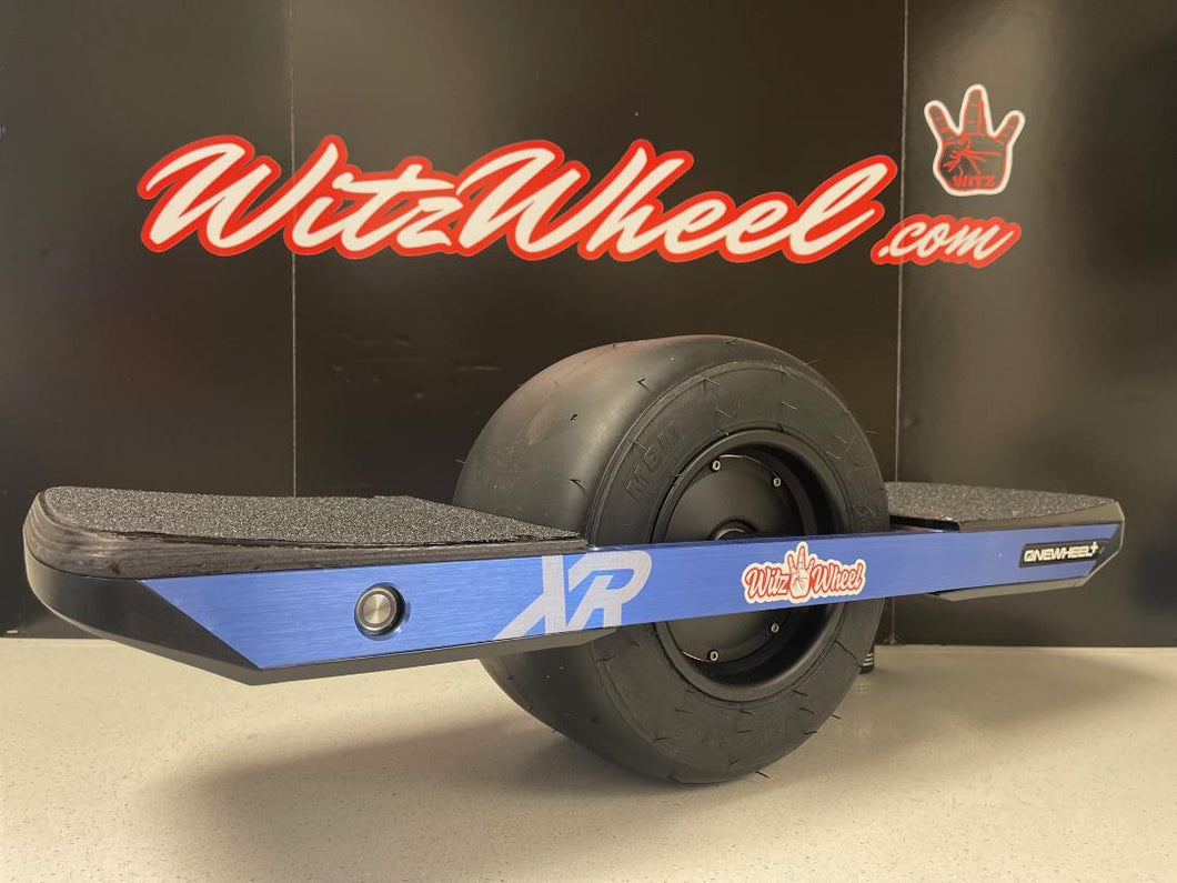 WOW!  RARE FIND......ONEWHEEL 4209XR WITH ONLY 7 MILES!   #127